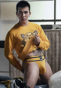 โนว์-mozchinoguy-เหลือง