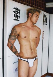 JJUMB-หันข้าง