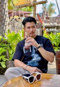 เนส นนทกร