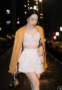 Meekiao-Yellow