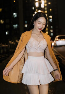 Meekiao-Yellow1