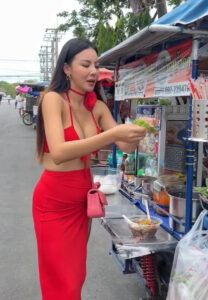 ซ้อพรีซ ไก่ยกครก