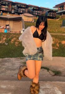 อีง่าว-ไร้ขน-แฟ