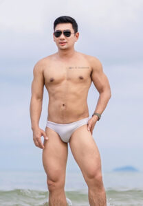 Nipon Pimbaotham-กล้ามจึ้ง