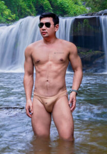 Nipon Pimbaotham-กล้ามปู