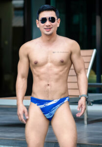 Nipon Pimbaotham-กล้ามโต