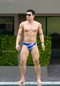 Nipon Pimbaotham-เล่นน้ำ