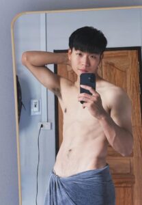 izezuna-013-Charming นิสสรณ์ แสงแก้ว