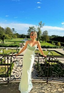 นานา ไรบีนา